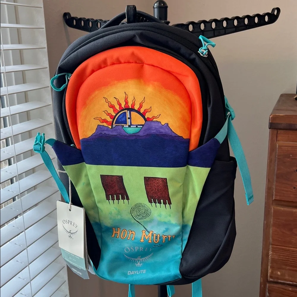 OSPREY Multicolor Sunrise Graphic Daypack in Orange, Blue, Teal, Green - Picture 3 of 6